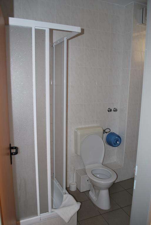Hotel Holiday Siofok Luaran gambar